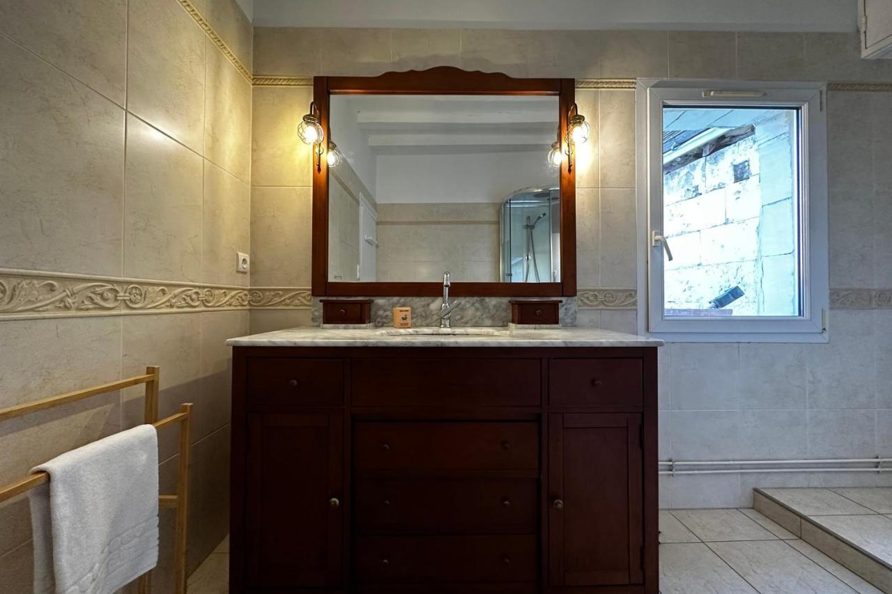 Charming Apartment Close To The Center Of Blere Dış mekan fotoğraf